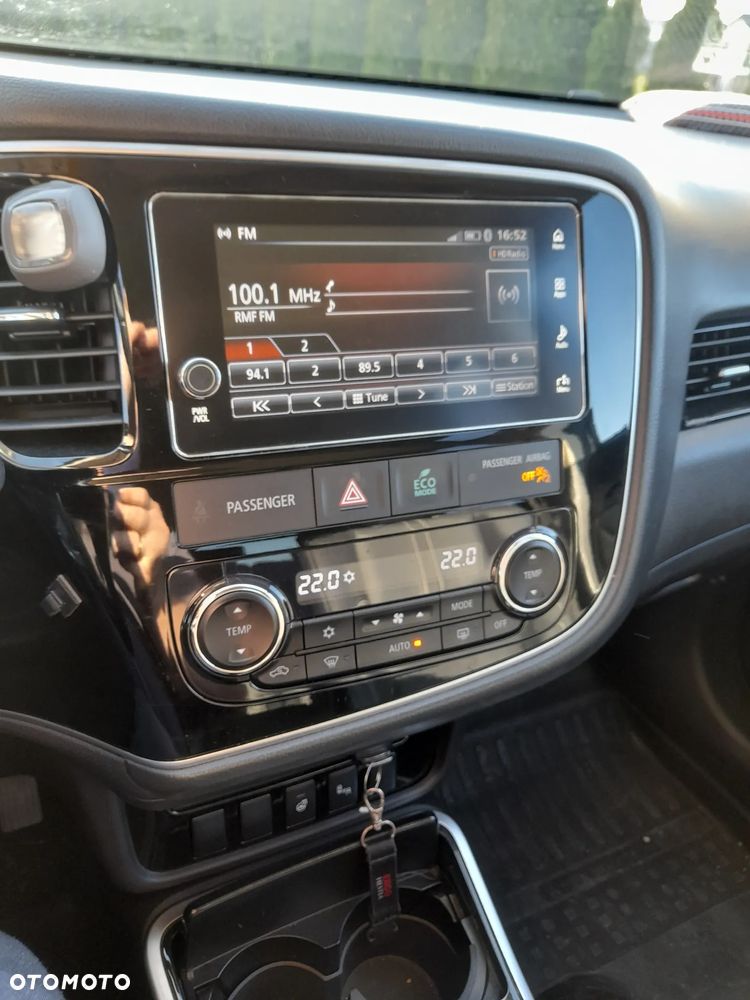 Mitsubishi Outlander - 14