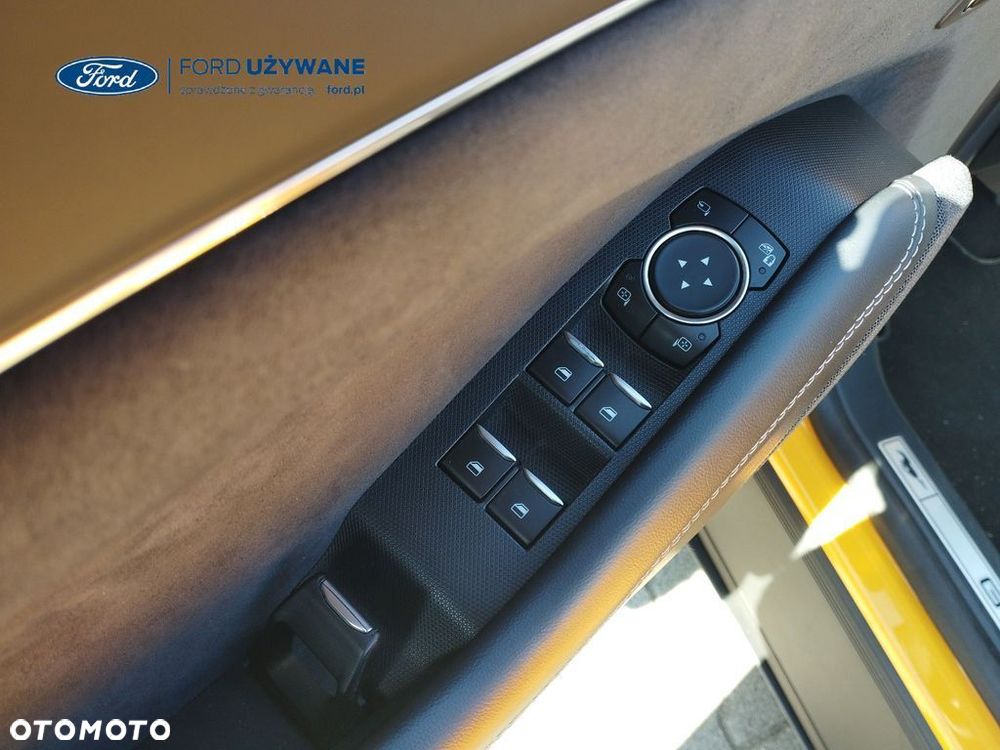 Ford Mustang Mach-E - 23