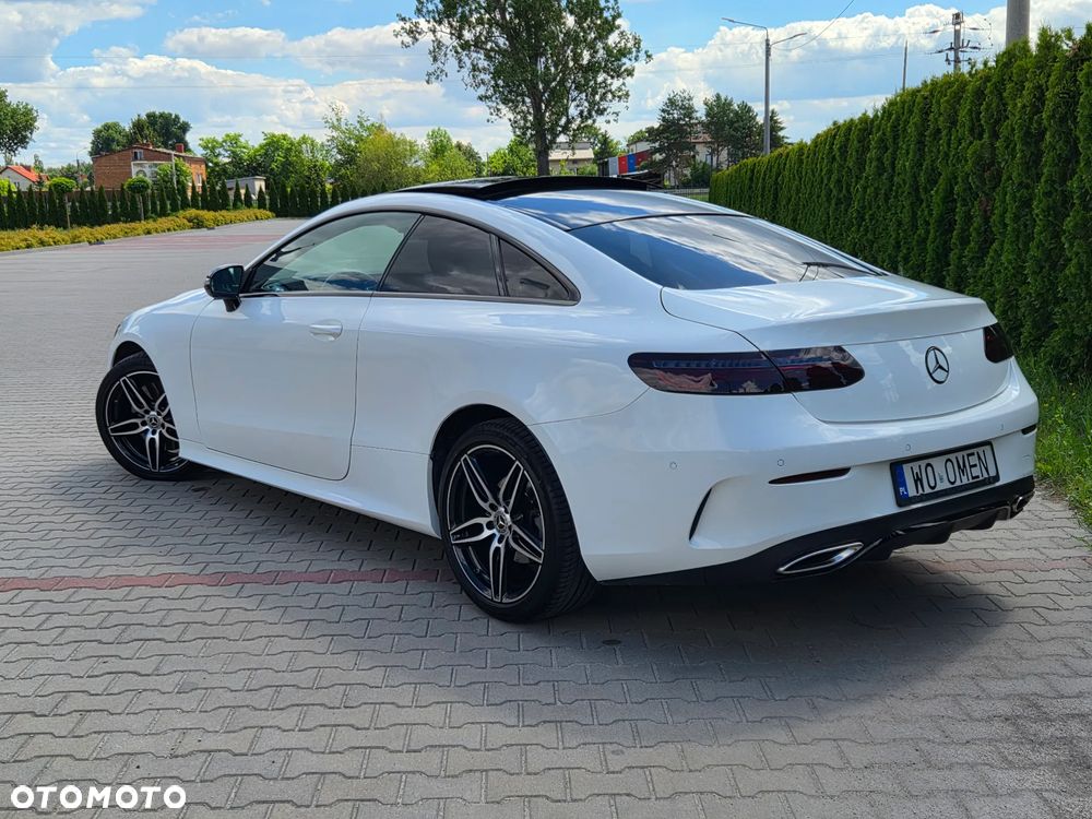 Mercedes-Benz Klasa E - 3