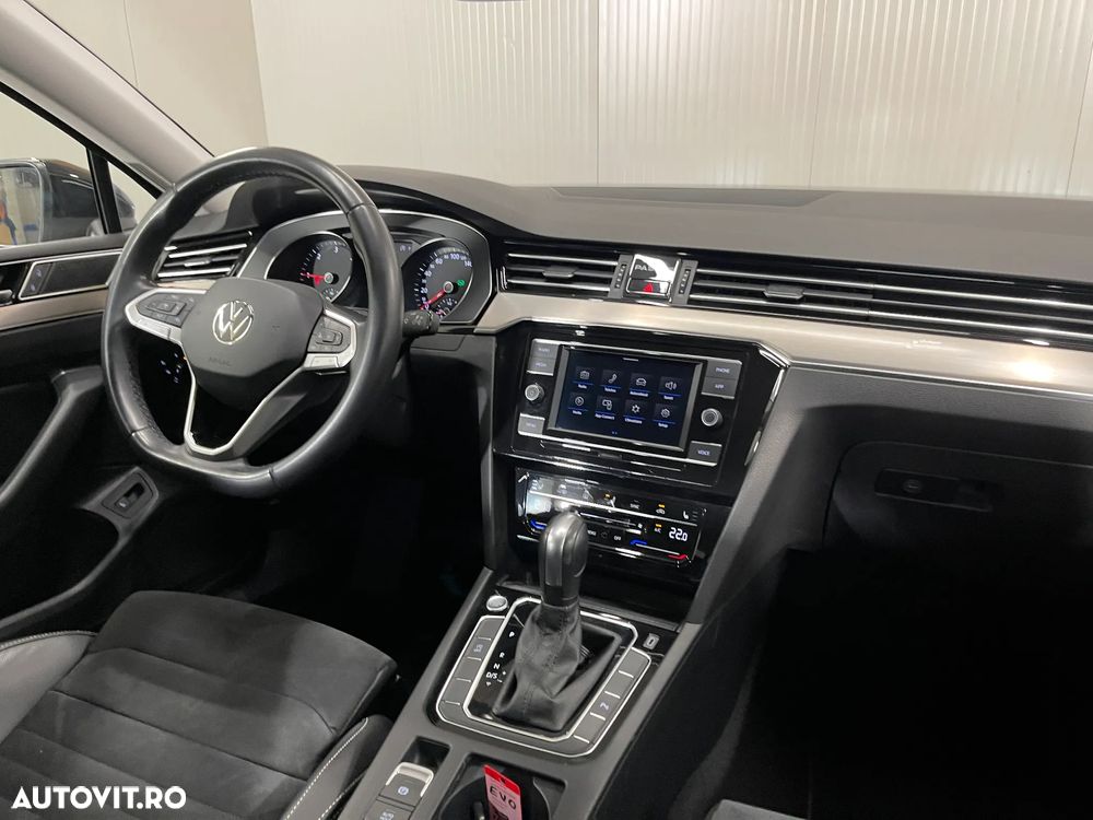 Volkswagen Passat 2.0 TDI DSG Highline - 8