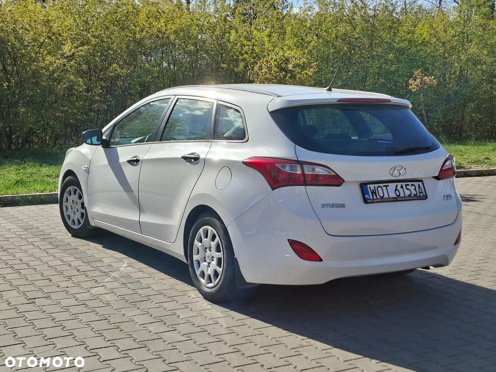 Hyundai i30 1.6 Classic - 6