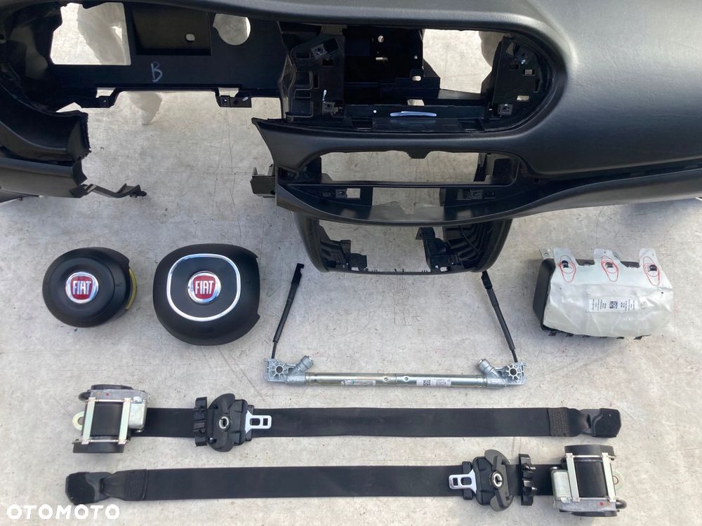 fiat tipo deska kokpit konsola poduszki pasy - 5