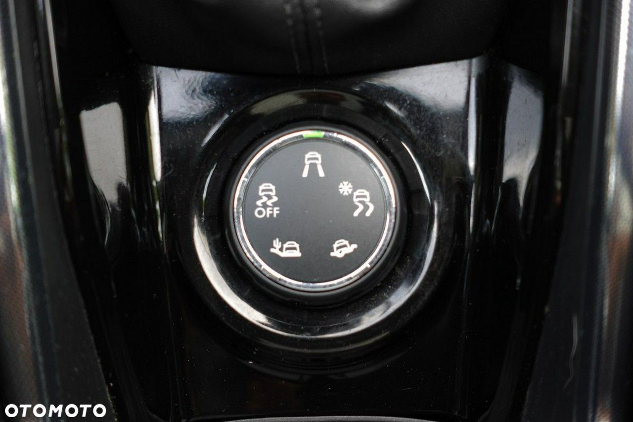 Peugeot 2008 - 18