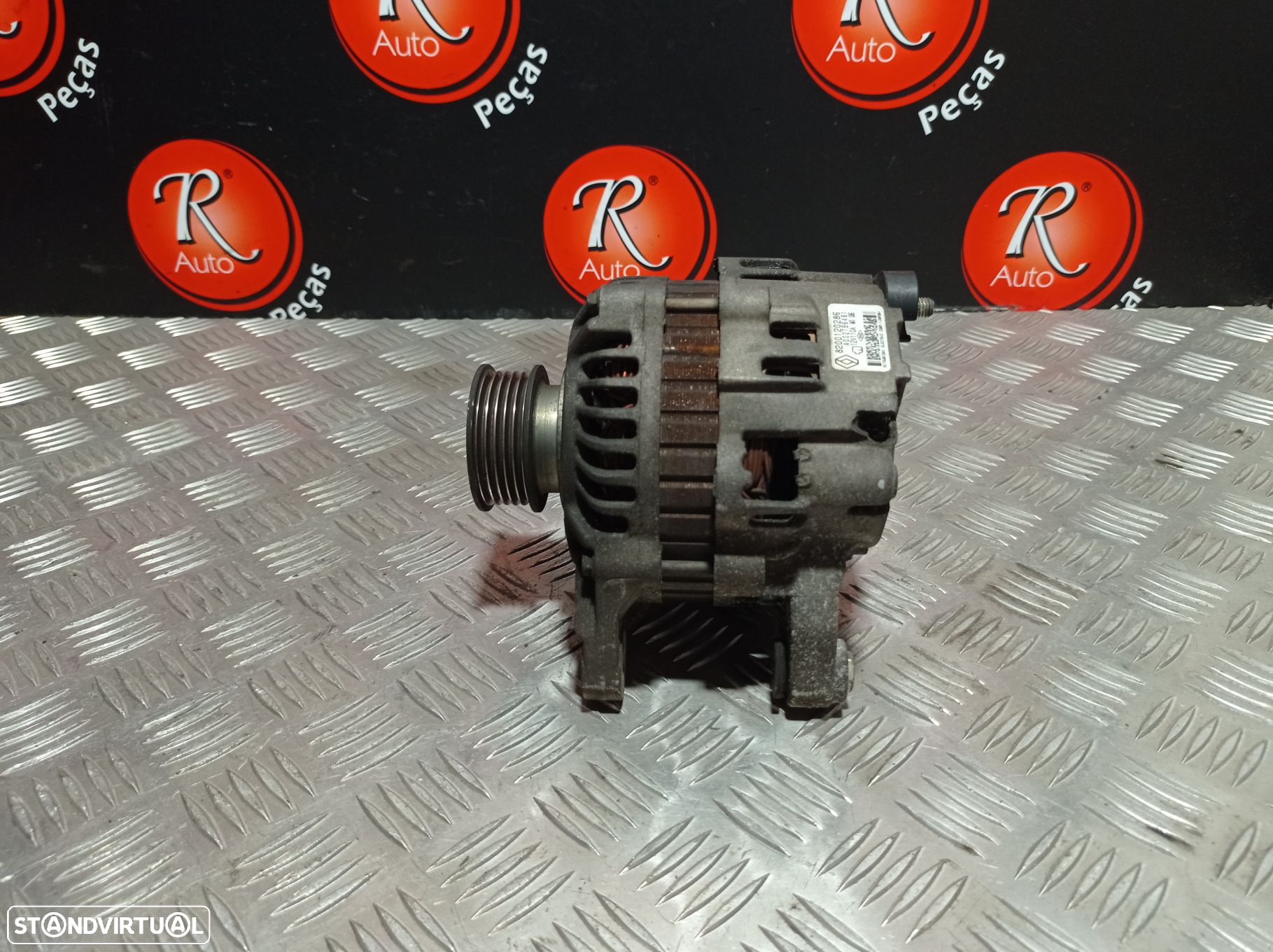 Alternador Renault Clio Ii Caixa (Sb0/1/2_) - 2
