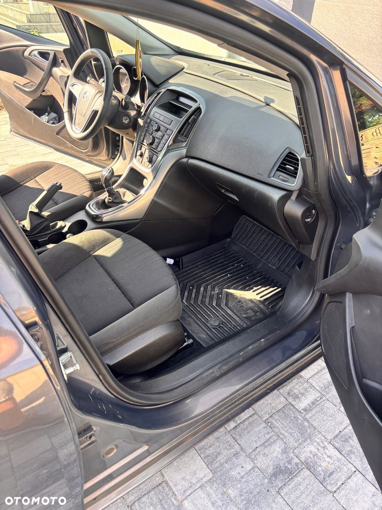 Opel Astra 1.6 Essentia - 14