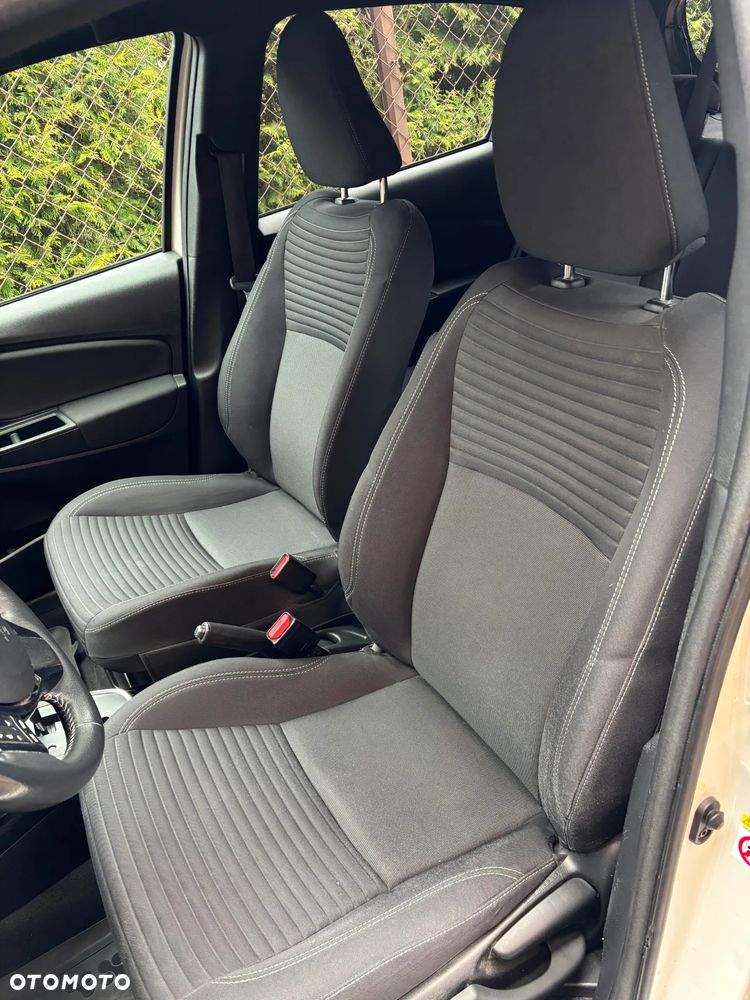 Toyota Yaris 1.5 Selection CVT - 23