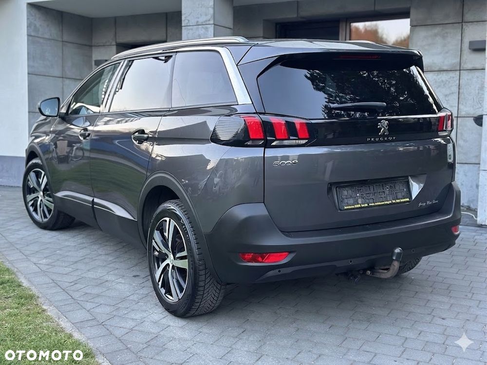 Peugeot 5008 - 2