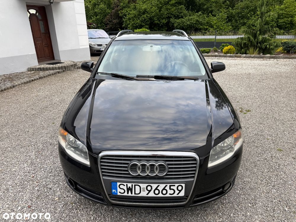 Audi A4 Avant 2.0 TDI - 4