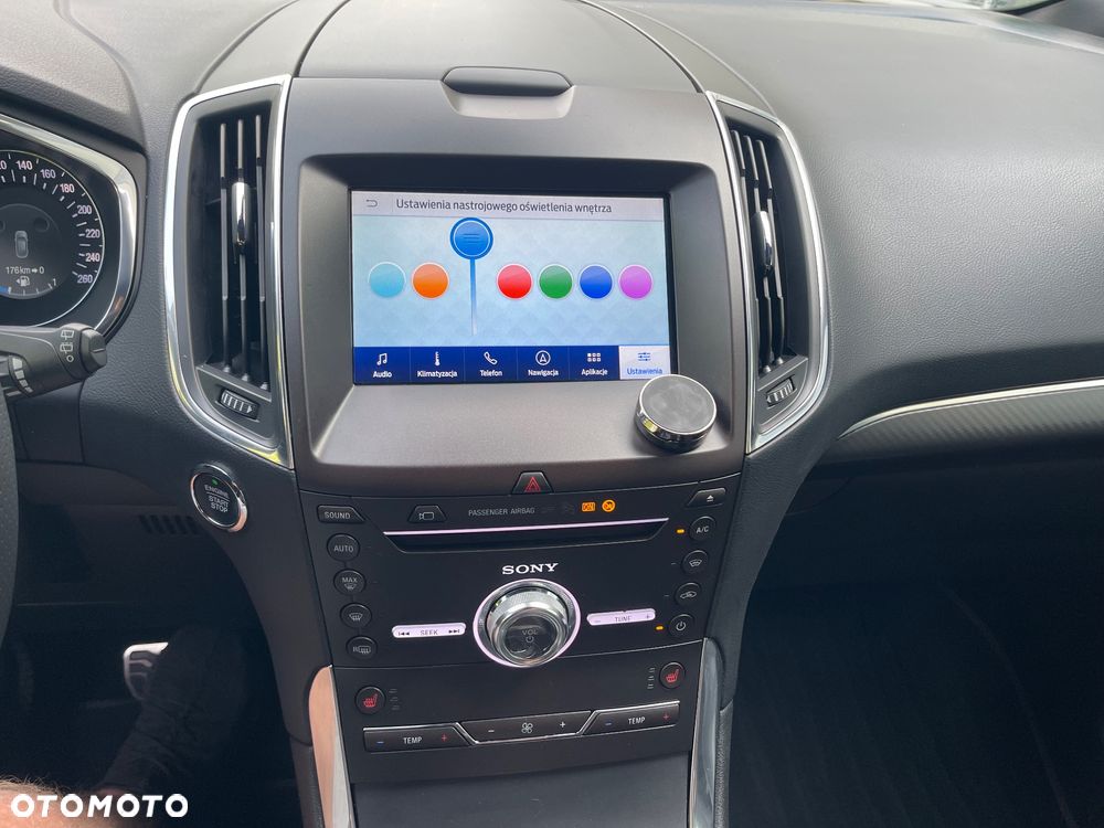 Ford S-Max - 38