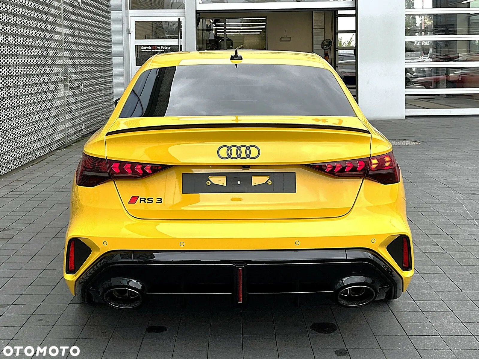 Audi RS3 Limousine - 14