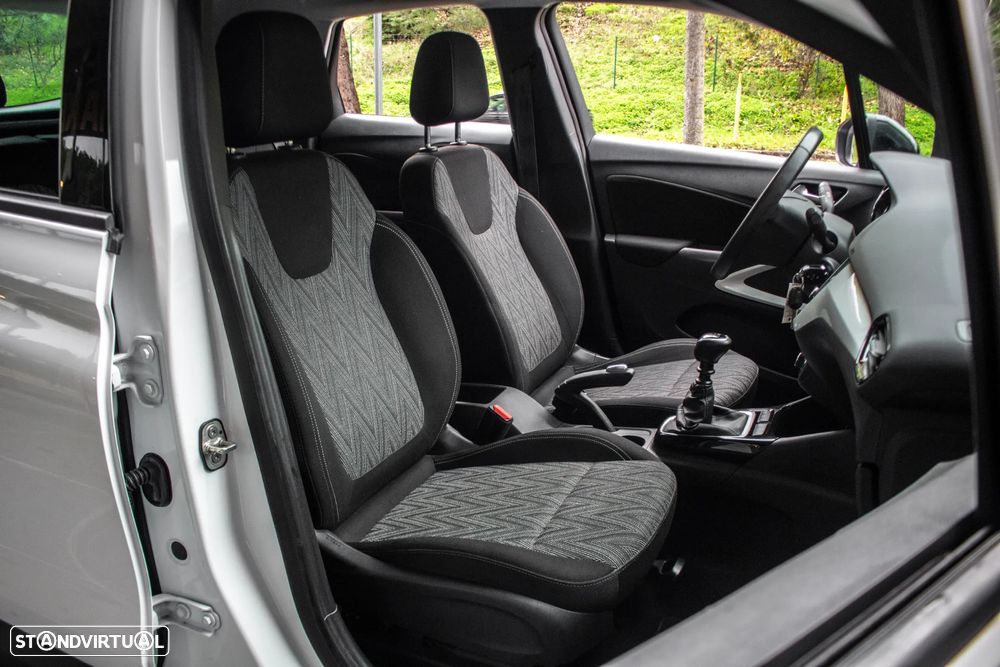 Opel Crossland X 1.2 T Edition - 27