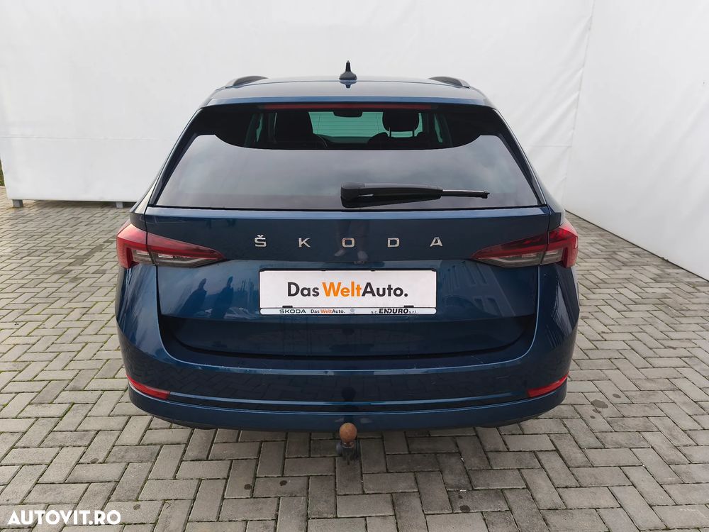 Skoda Octavia Combi 2.0 TDI DSG Ambition - 4