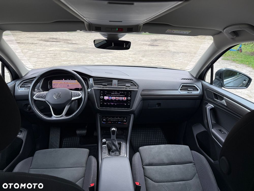 Volkswagen Tiguan Allspace 2.0 TSI 4Mot Elegance DSG - 9
