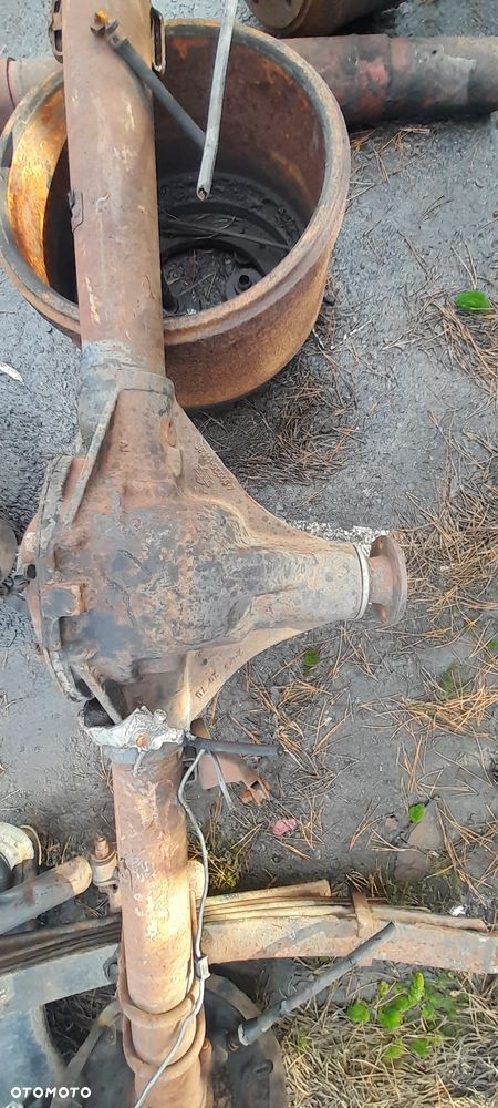 Nissan SERENA VANETTA tylny most !! Wysyłka - 3