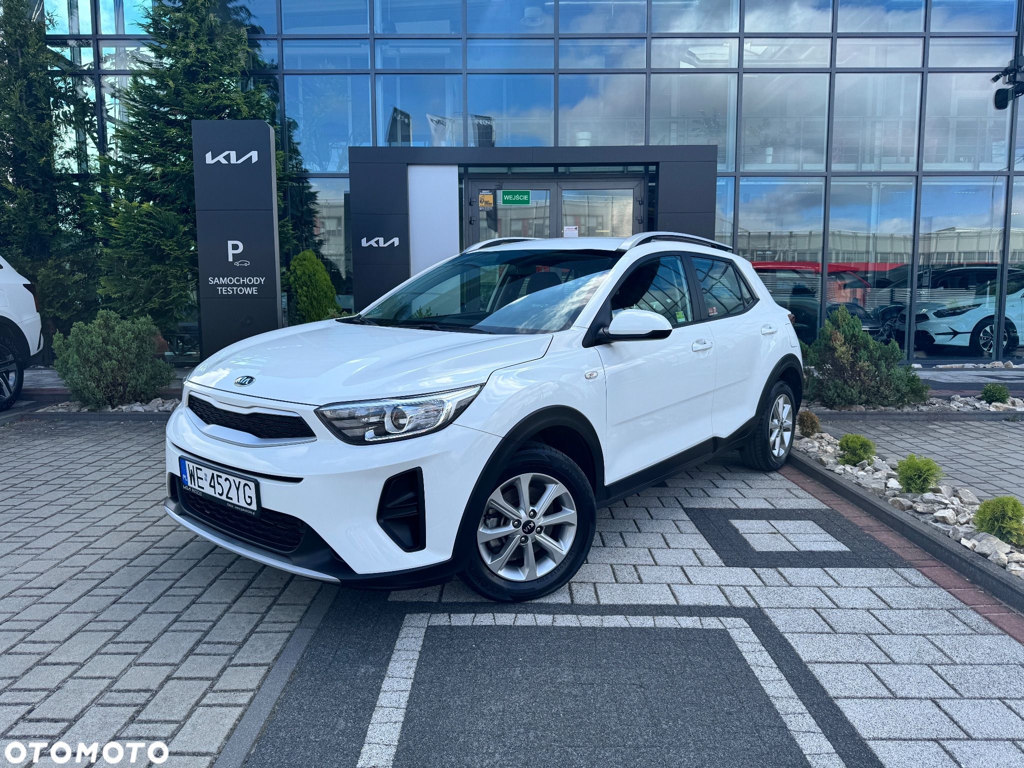 Kia Stonic 1.2 M - 1
