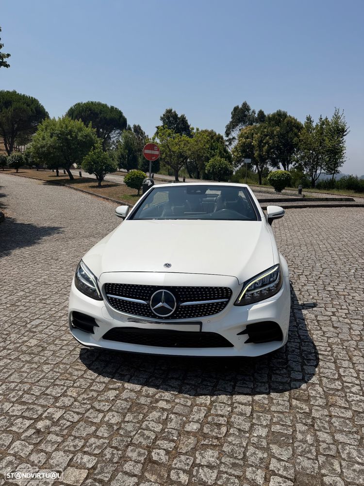 Mercedes-Benz C 220 d AMG Line - 4