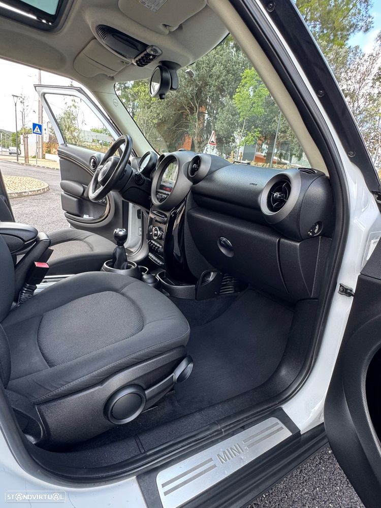 MINI Countryman Cooper D - 22