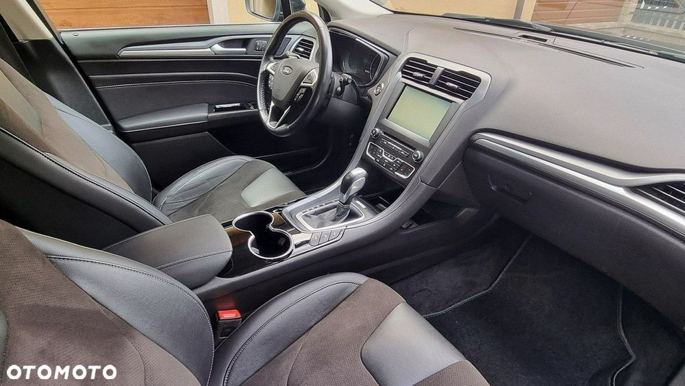 Ford Mondeo - 15