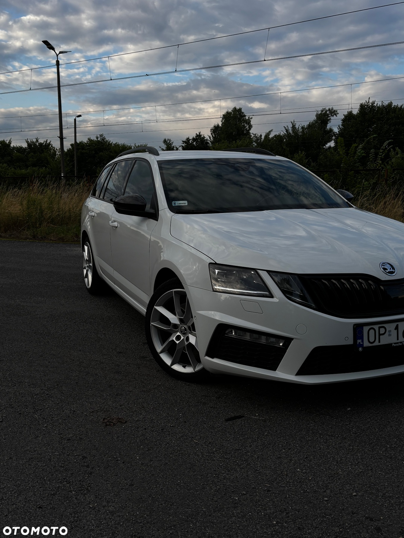 Skoda Octavia 2.0 TDI RS DSG - 5