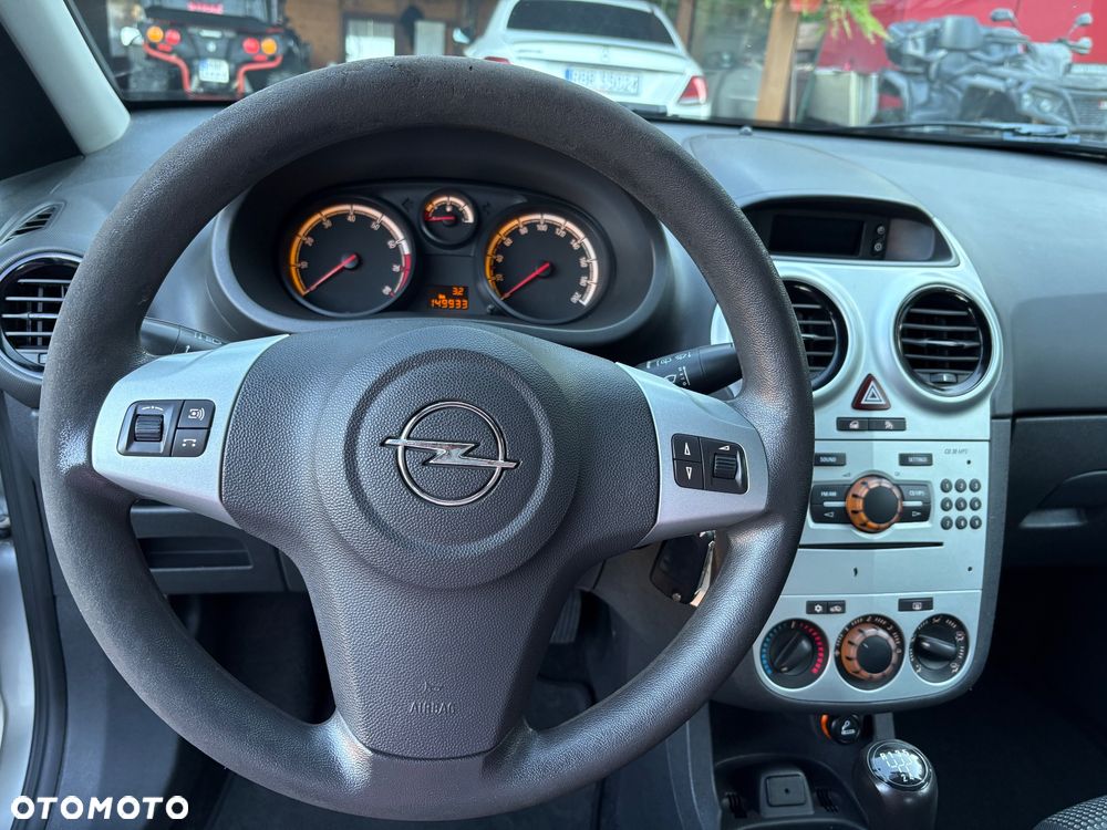 Opel Corsa - 27