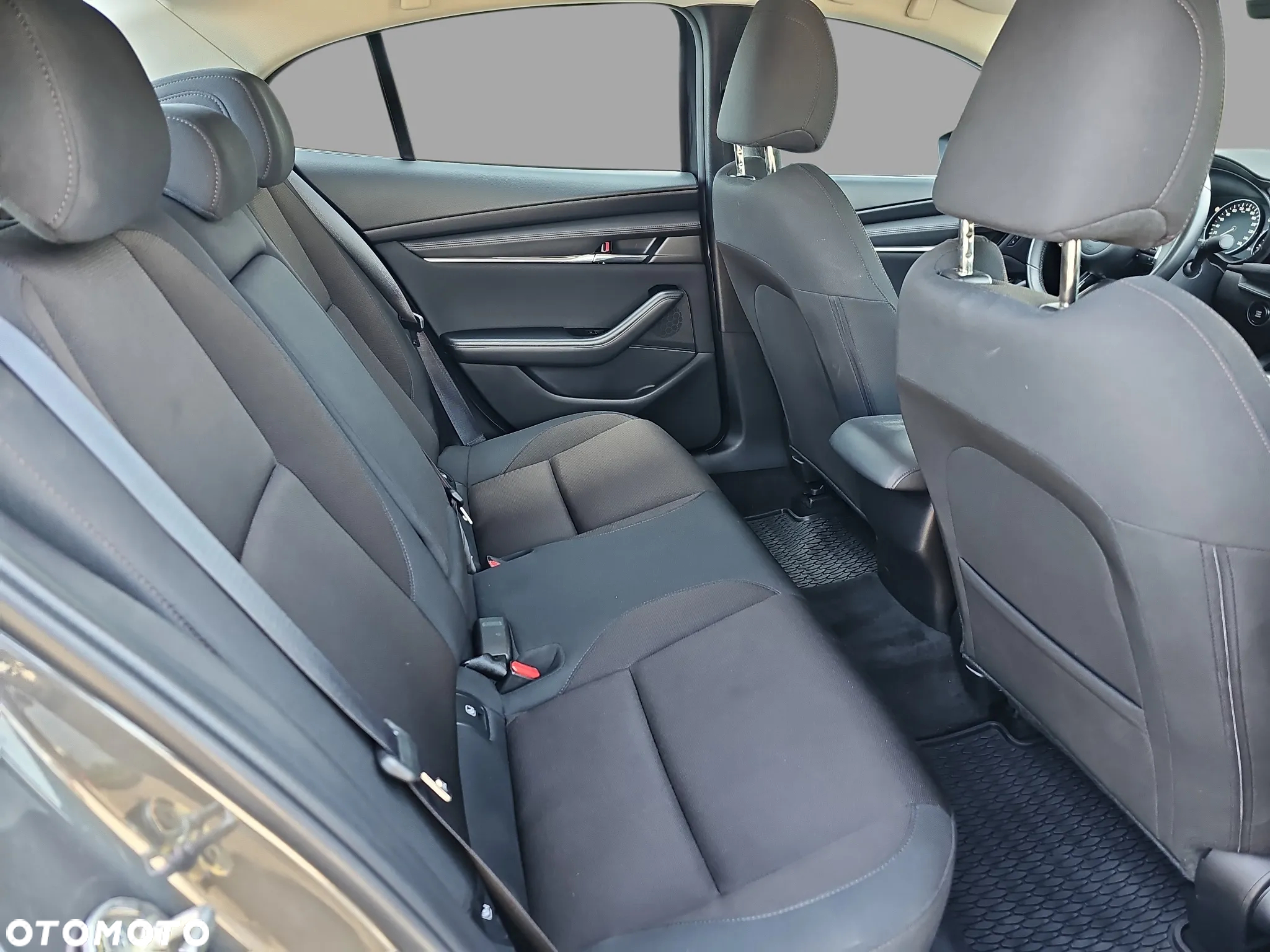 Mazda 3 2.0 mHEV Exclusive Line - 15