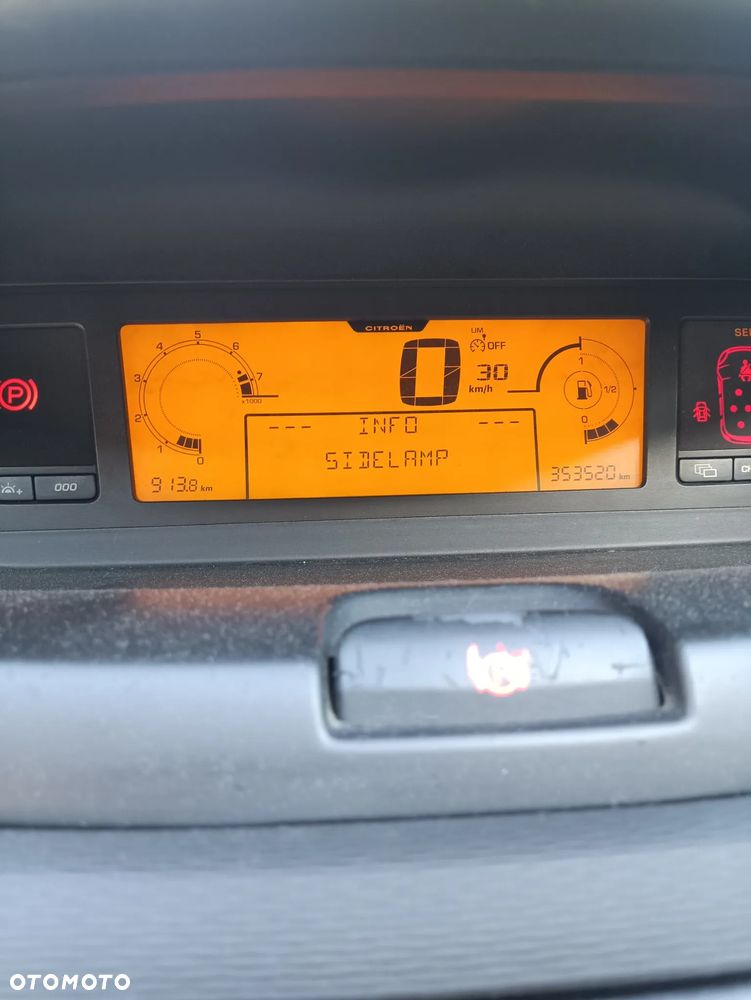 Citroën C4 Grand Picasso 1.8i Impress - 4