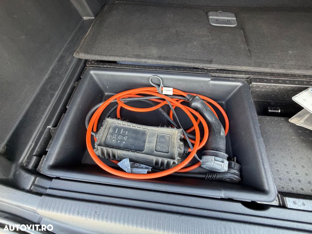 Peugeot 3008 PHEV EAT8 4X4 GT Pack - 6