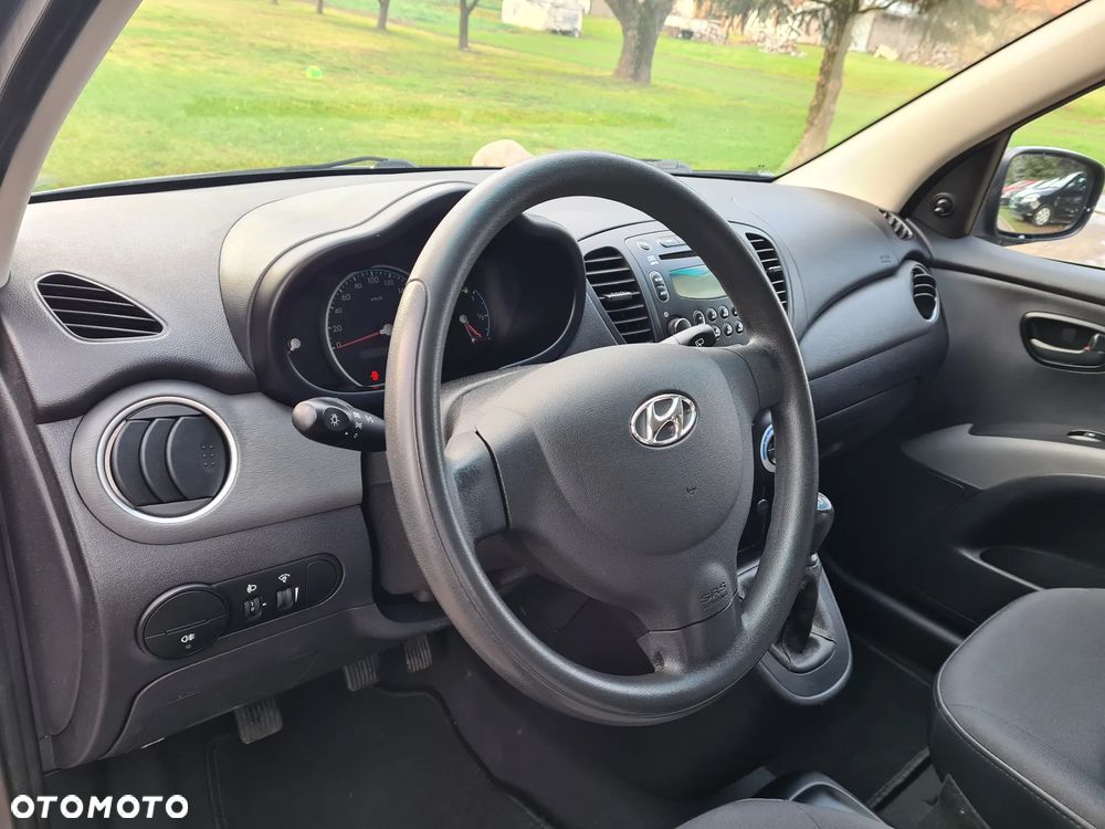 Hyundai i10 1.1 - 5