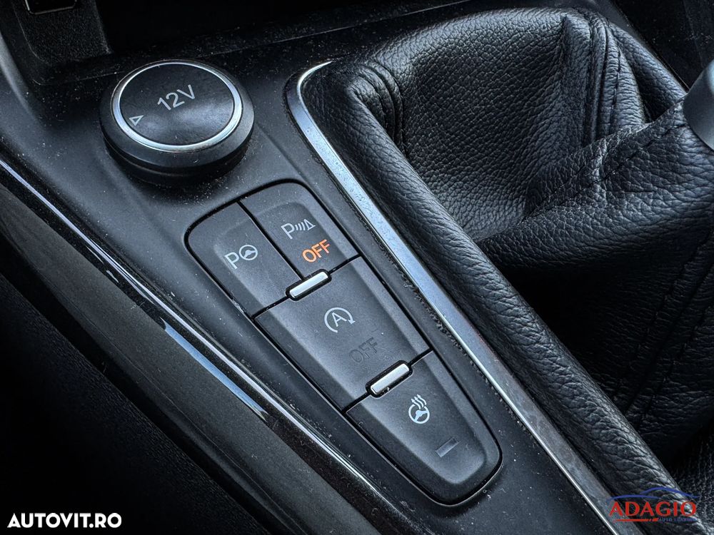 Ford Focus 1.0 EcoBoost Titanium Business - 24