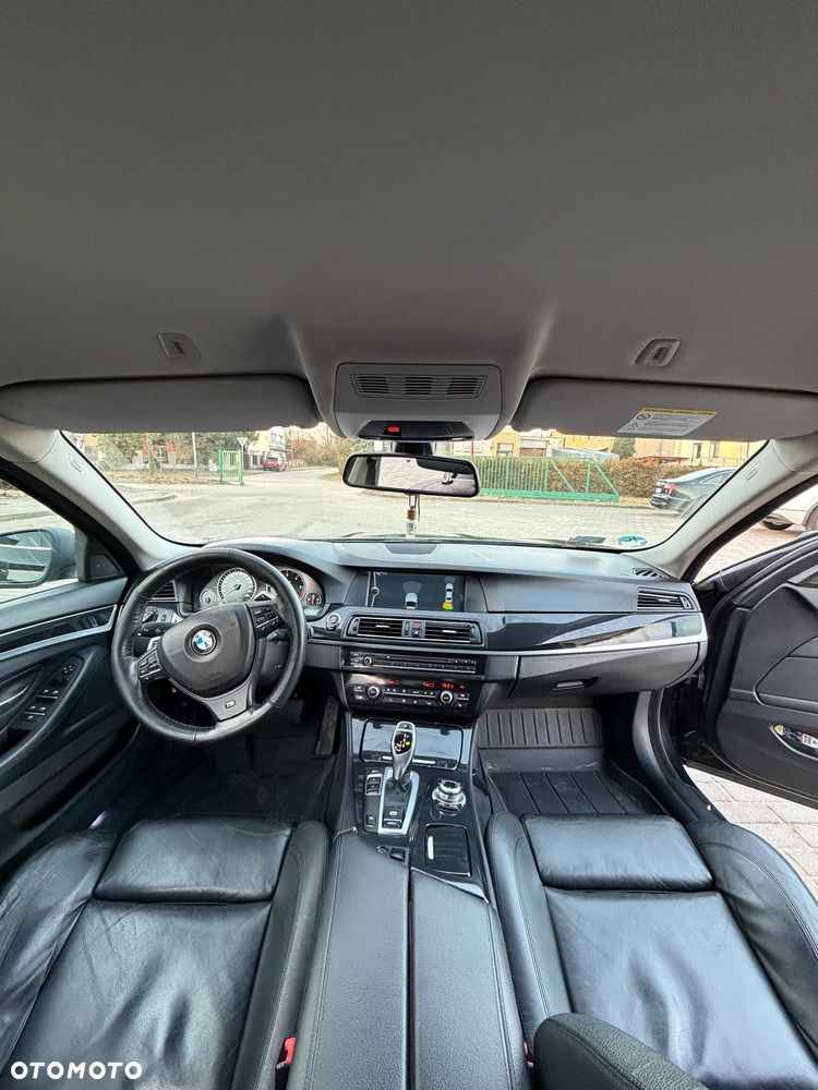 BMW Seria 5 520d - 16