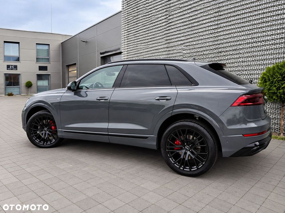 Audi Q8 - 13