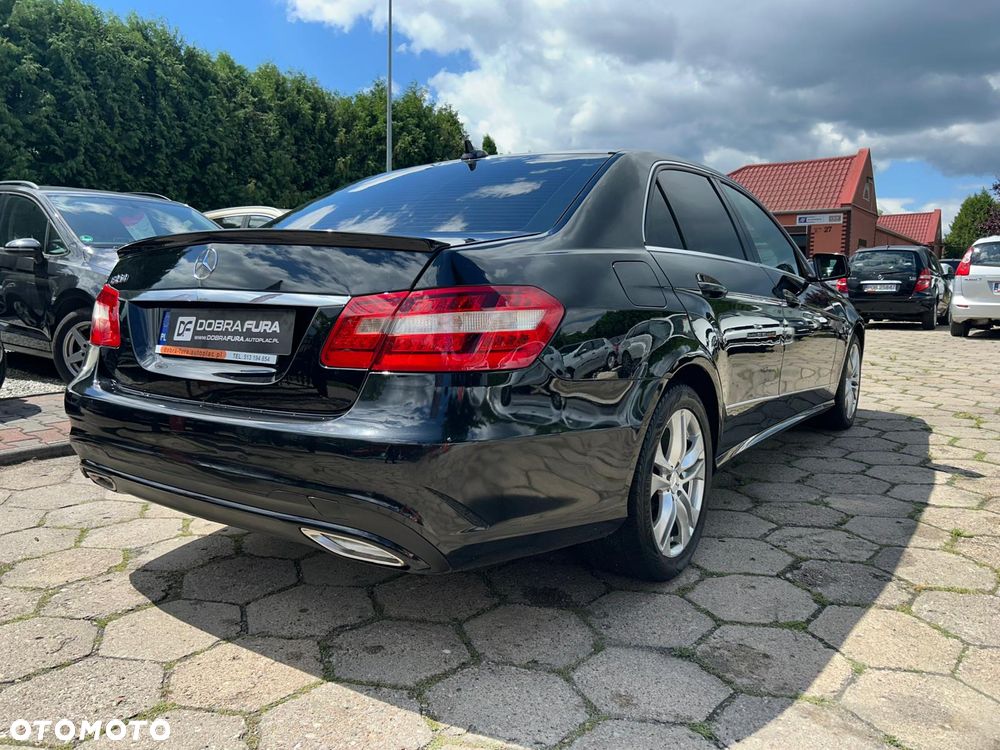 Mercedes-Benz Klasa E 200 CDI DPF BlueEFFICIENCY 7G-TRONIC Elegance - 34