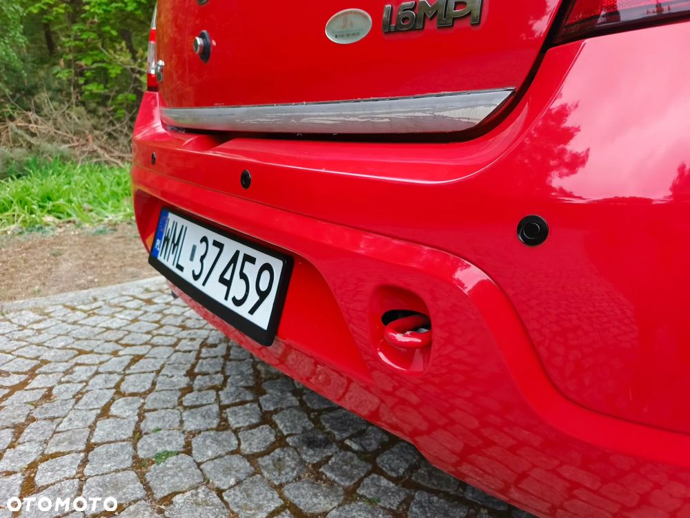 Dacia Sandero 1.6 16V Hi-Flex - 20