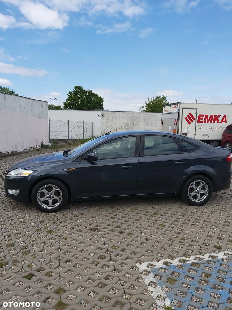 Ford Mondeo 1.8 TDCi Silver X - 2