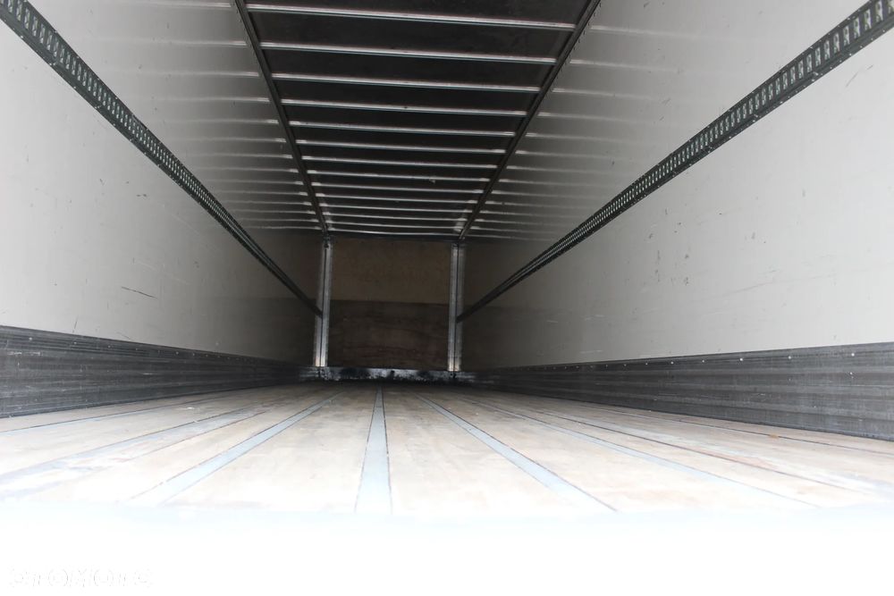 Fruehauf KONTENER 3 OSIE ROLETA - 7