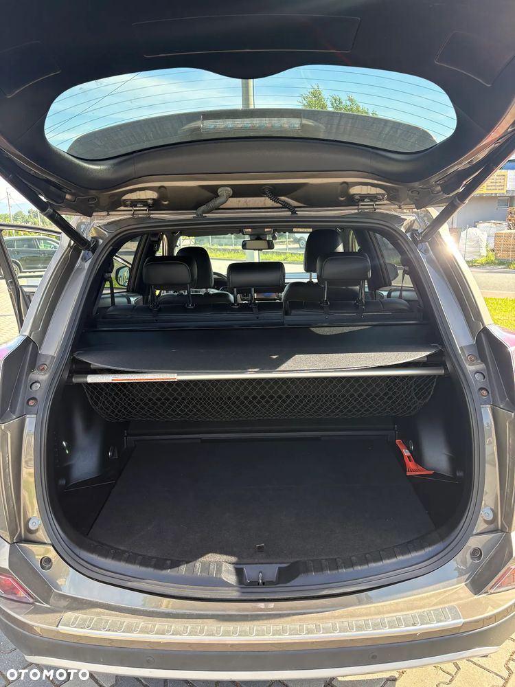 Toyota RAV4 Hybrid Prestige 4x4 - 7
