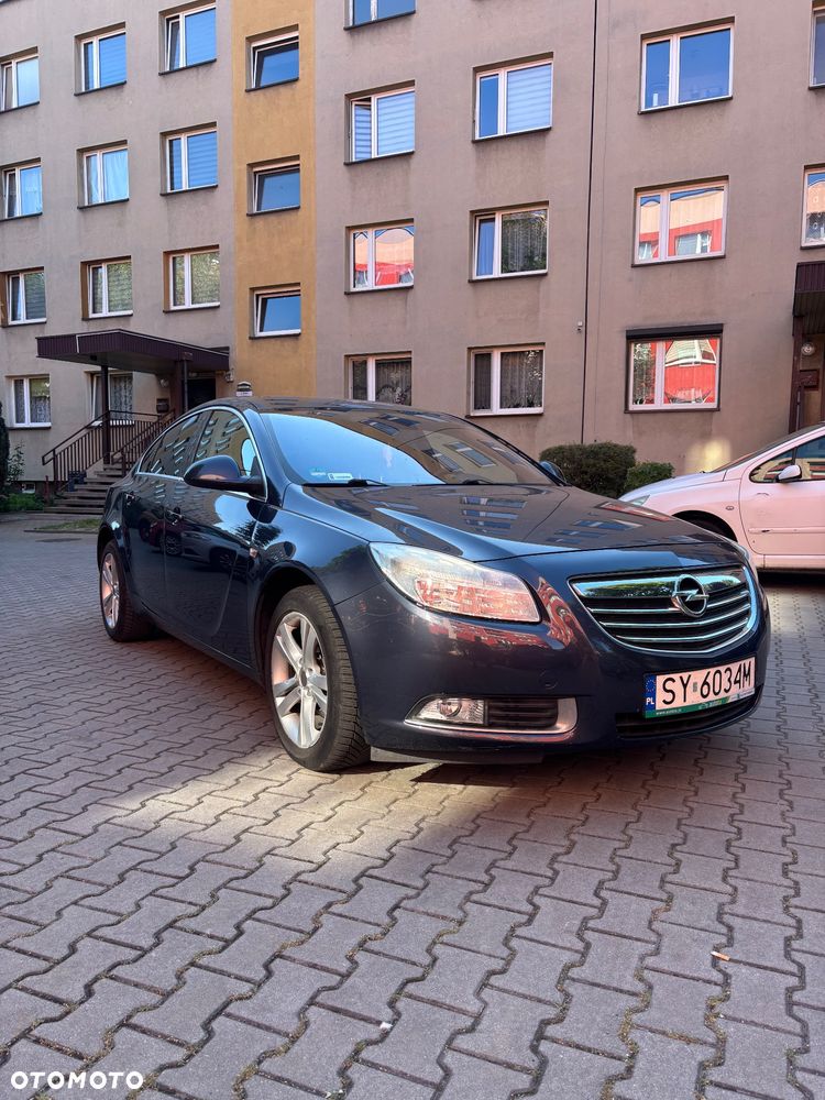Opel Insignia 1.8 - 2
