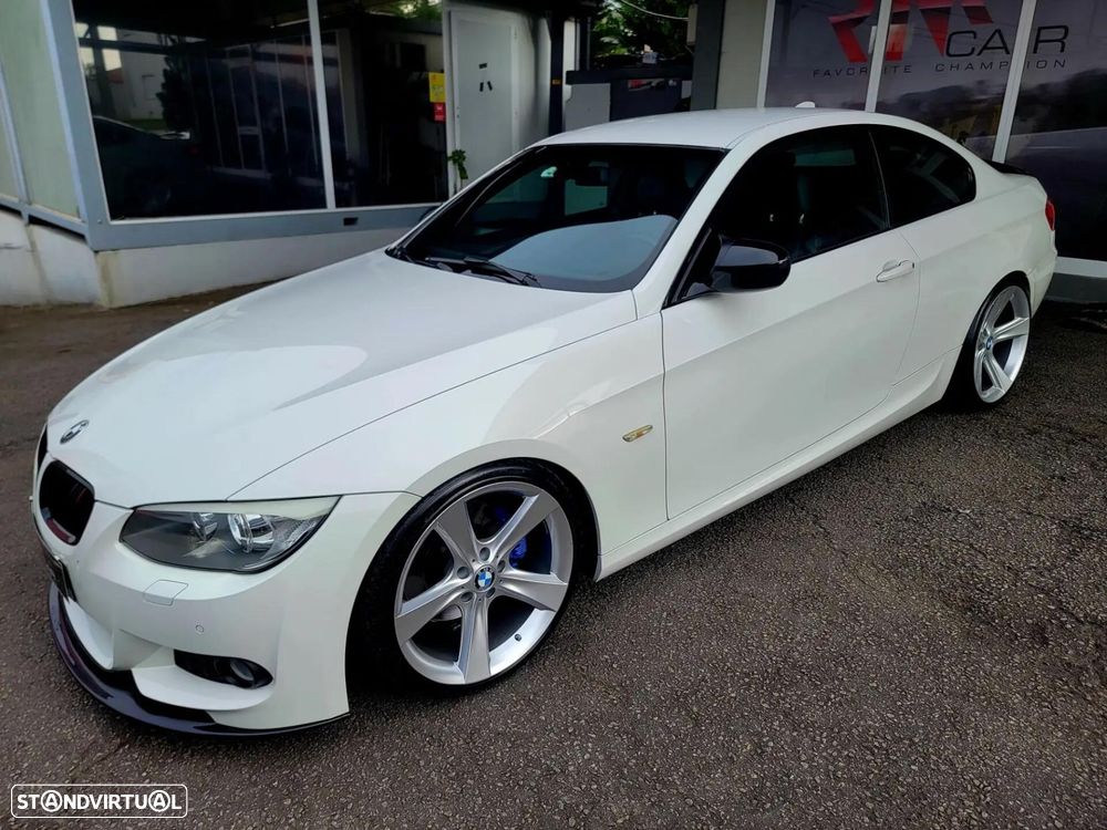 BMW 325 i M Sport Edition - 3