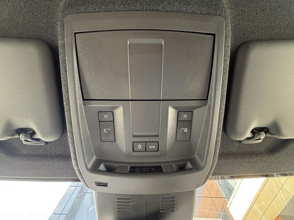 Jeep Compass - 26