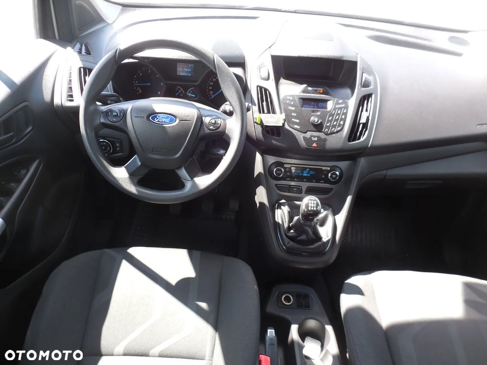 Ford Transit Connect - 14