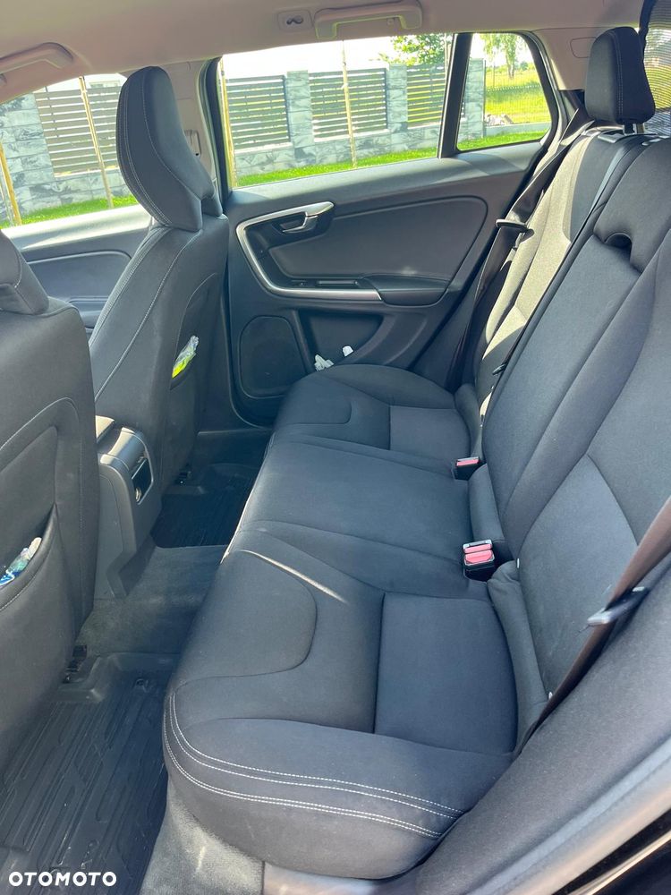 Volvo V60 T4 Drive-E Kinetic - 9