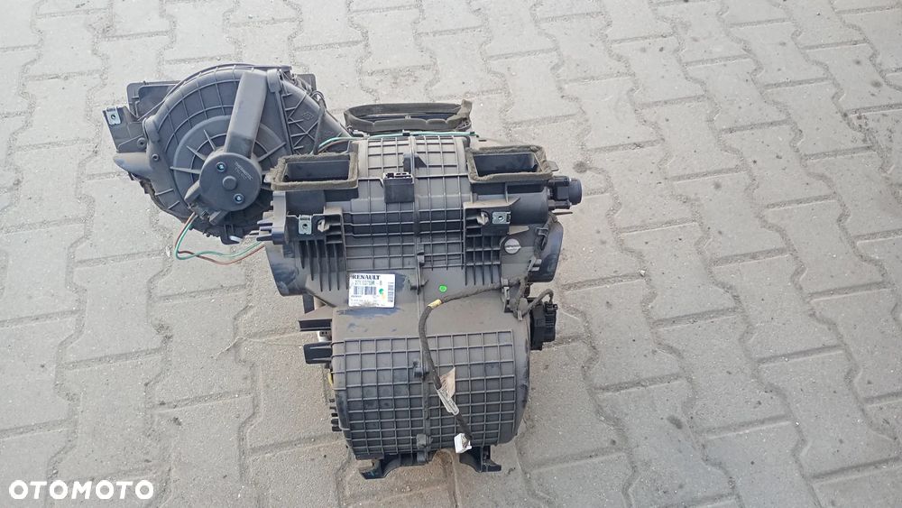 F.VAT  OBUDOWA NAGRZEWNICY RENAULT MASTER WENTYLATOR DMUCHAWA NAGRZEWNICA KLIMATYZACJI 271103759R OPEL MOVANO B - 1