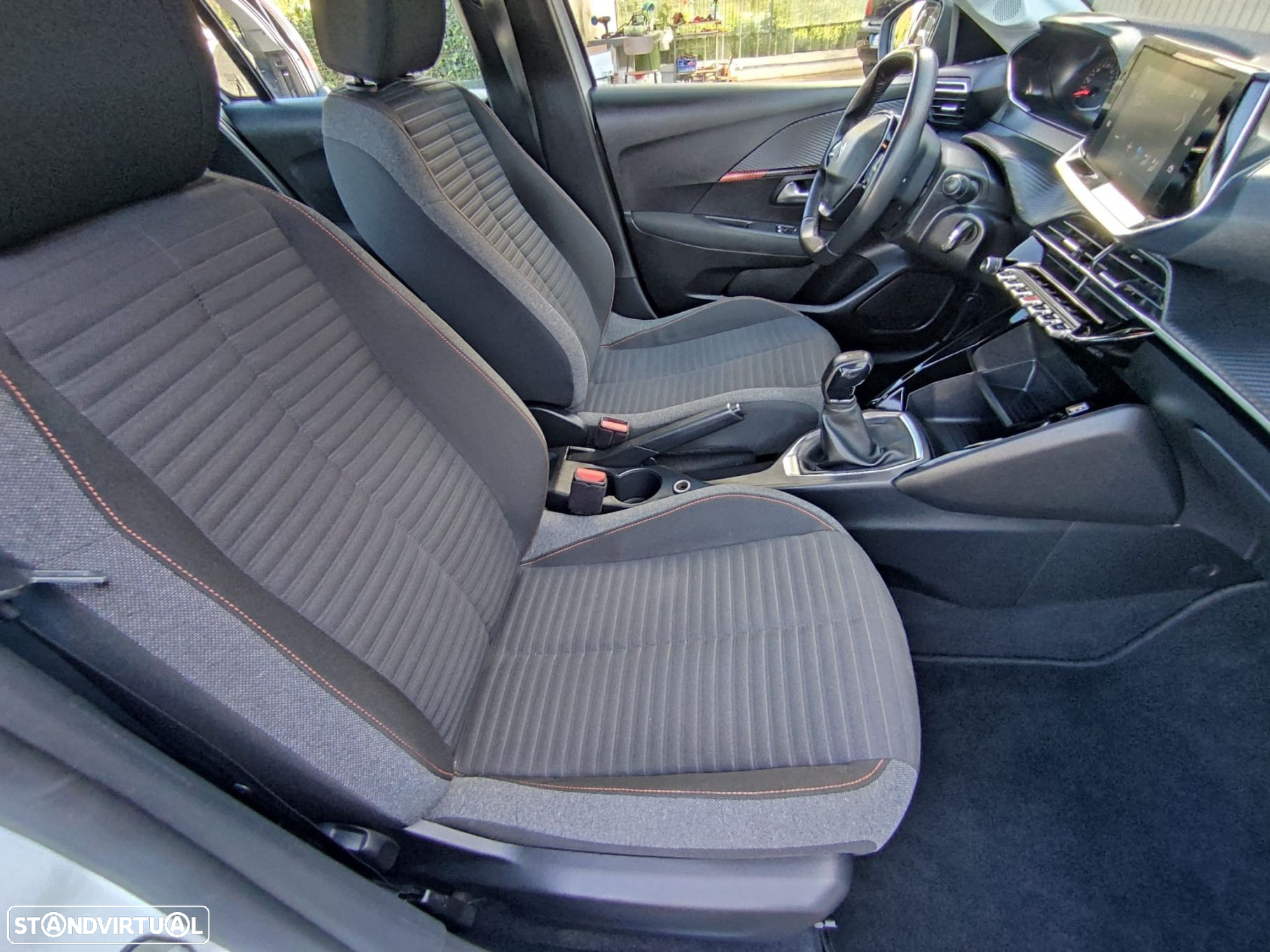Peugeot 208 1.2 PureTech Active - 11