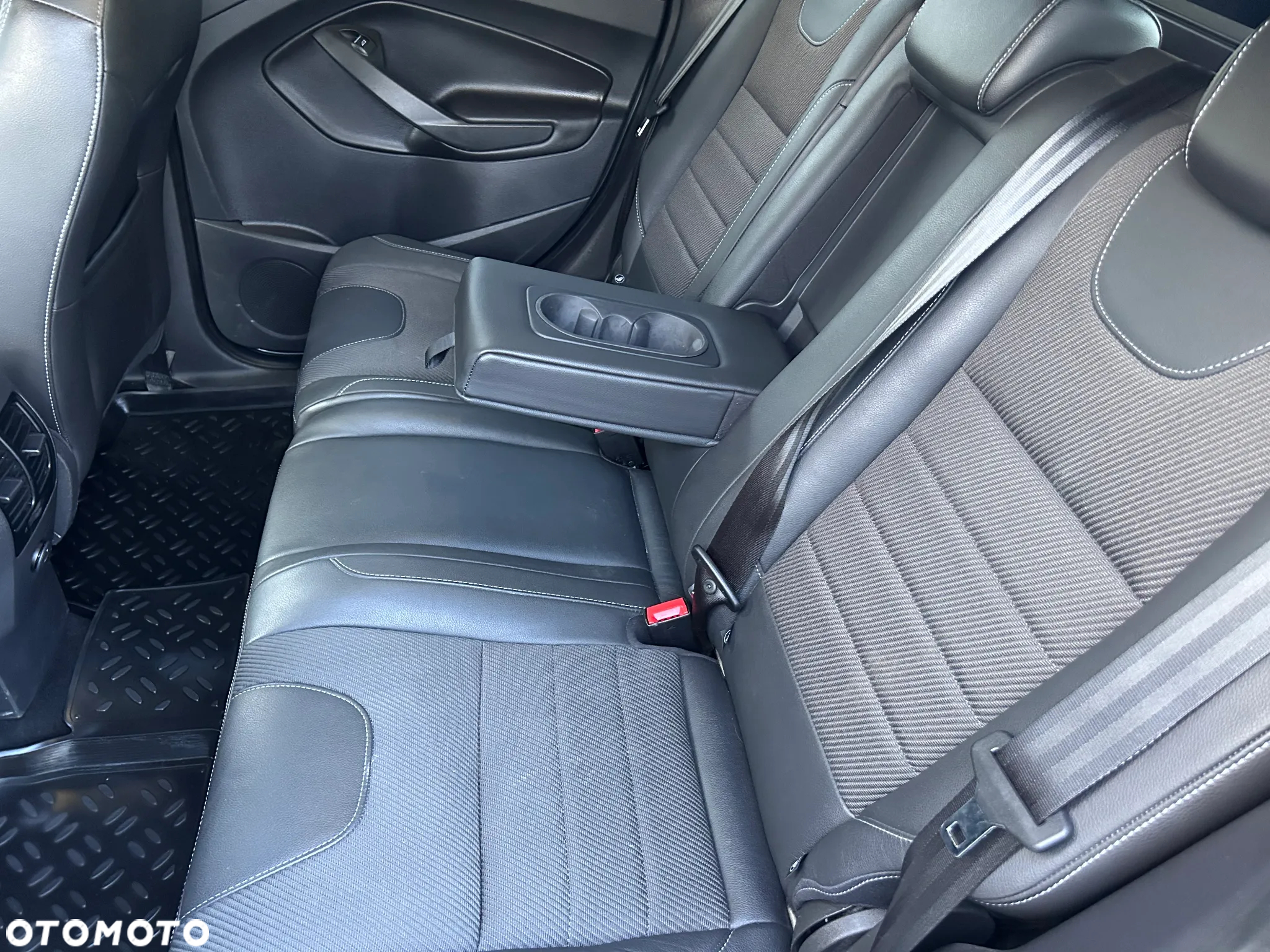Ford Kuga 2.0 TDCi 4WD Titanium Plus - 19