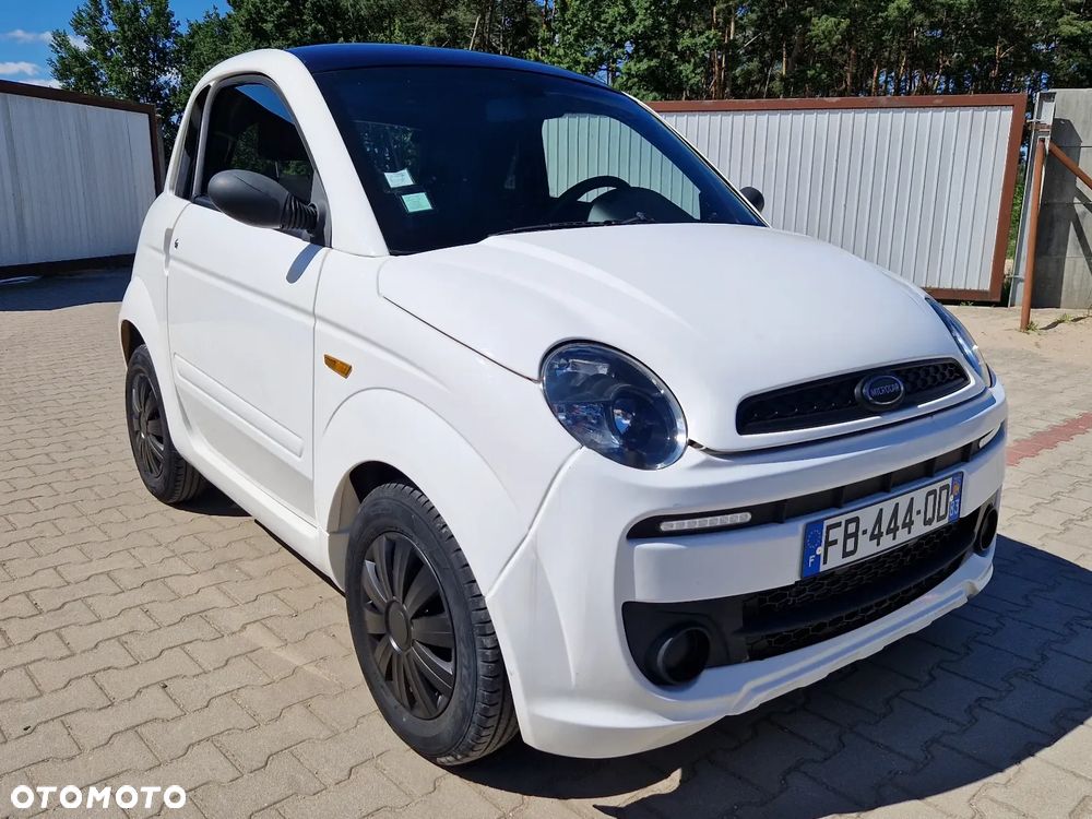 Microcar DUE First - 3