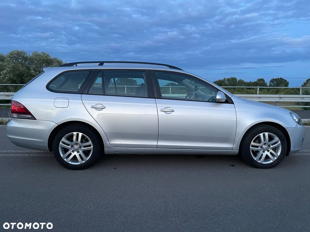 Volkswagen Golf Variant 1.6 TDI BMT Comfortline - 26
