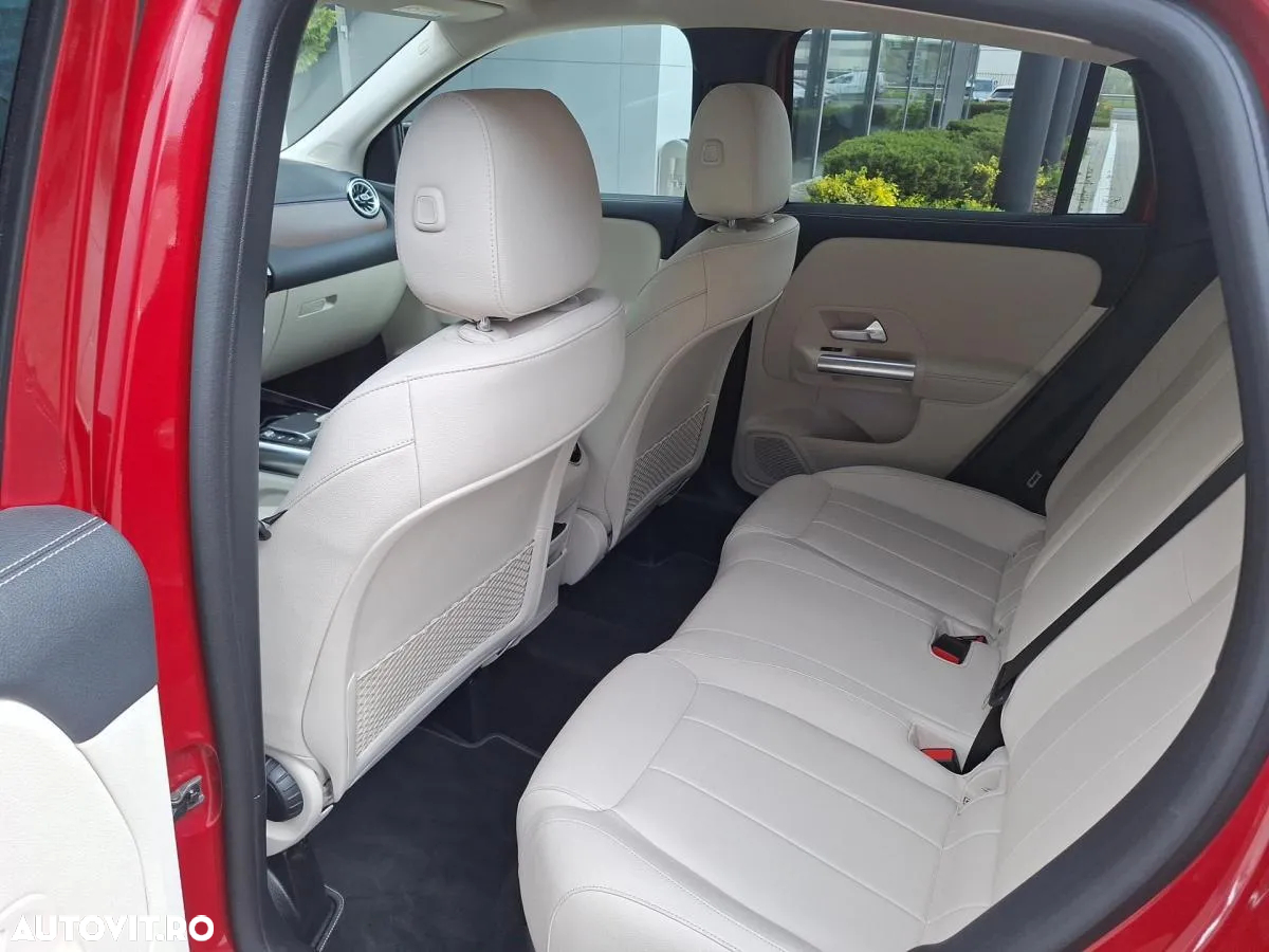Mercedes-Benz GLA 250 e - 15