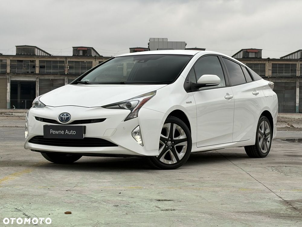 Toyota Prius - 5