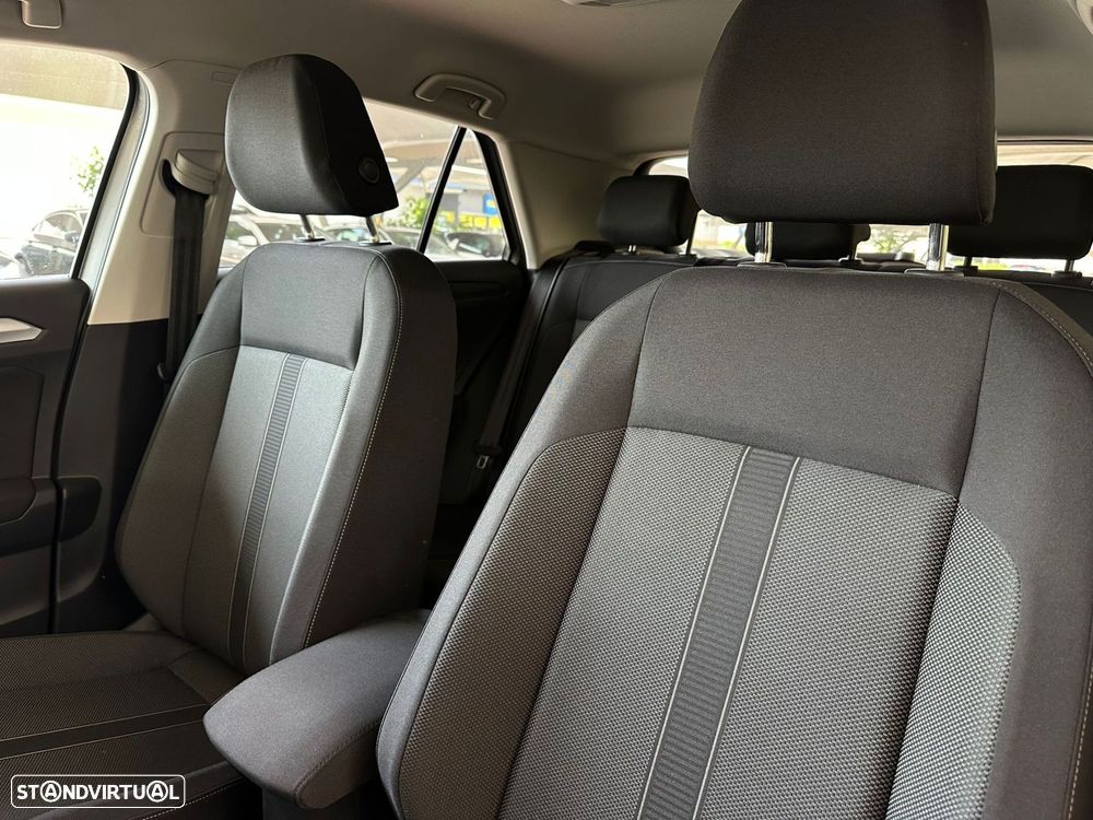 VW T-Roc 1.0 TSI Urban - 8