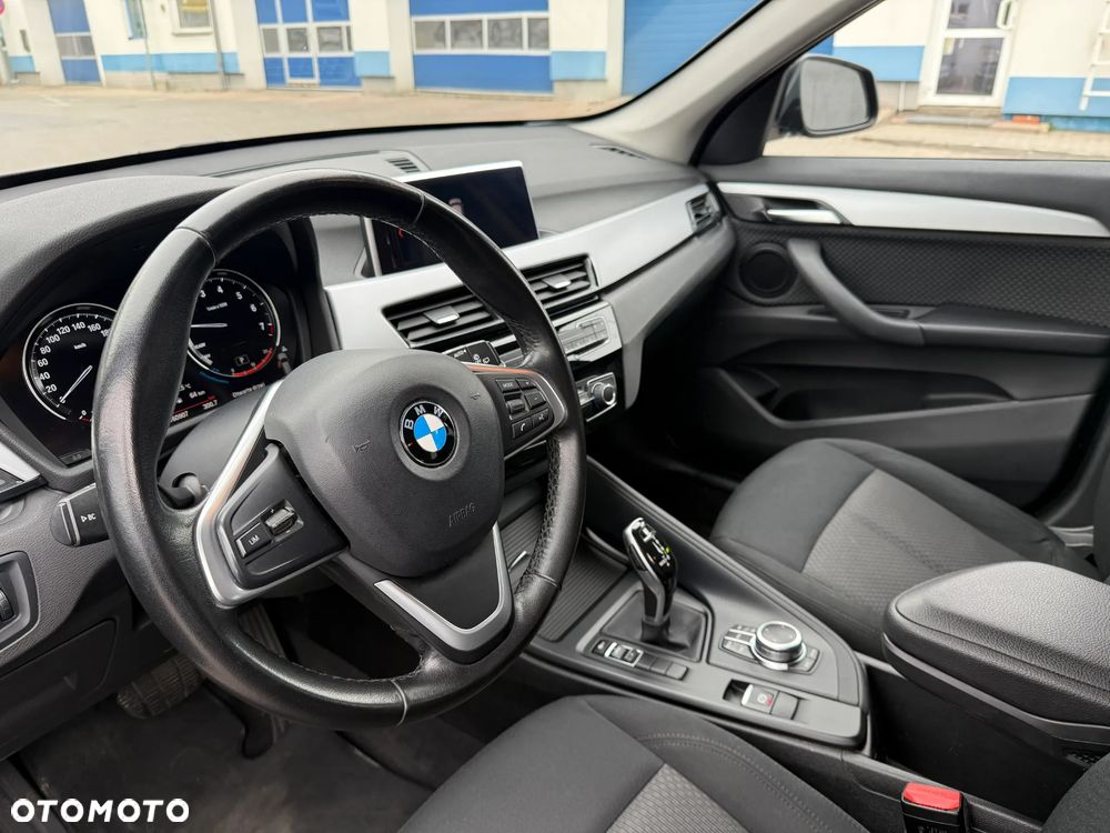BMW X1 sDrive18i - 14